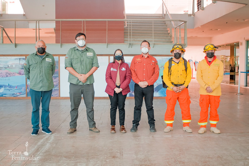 Brigadistas reciben donativo de herramientas y equipo
